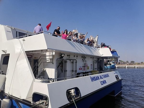 izmirde-bayrama-ozel-urla-ve-mordogan-seferi-1779260149098.jpeg