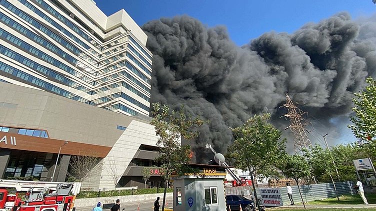 İzmir’de felaketin eşiğinden dönüldü! Yangının hasarı gün aydınlanınca ortaya çıktı