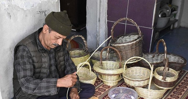 Son usta Bergama’da sepetçiligi yaşatıyor