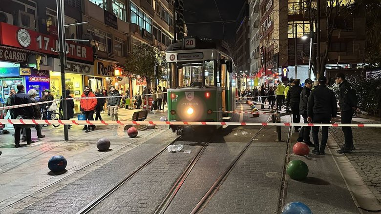 Tramvayın çarptığı yaşlı kadın hayatını kaybetmişti... Tramvay sürücüsü gözaltına alındı!