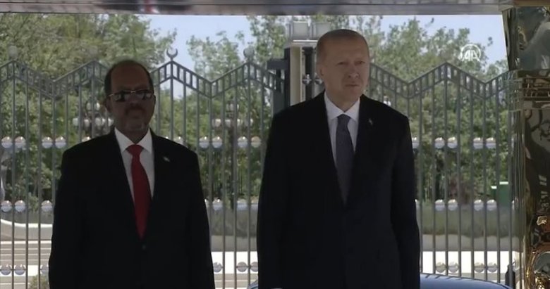 Somali Cumhurbaşkanı Ankara’da! Başkan Erdoğan’dan resmi karşılama