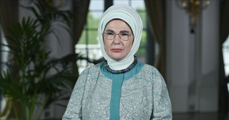 Emine Erdoğan’dan Çanakkale Deniz Zaferi paylaşımı: Onların emaneti olan bu topraklar, en kıymetli mirastır