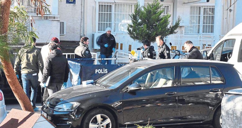 İzmir’de doçent vahşeti