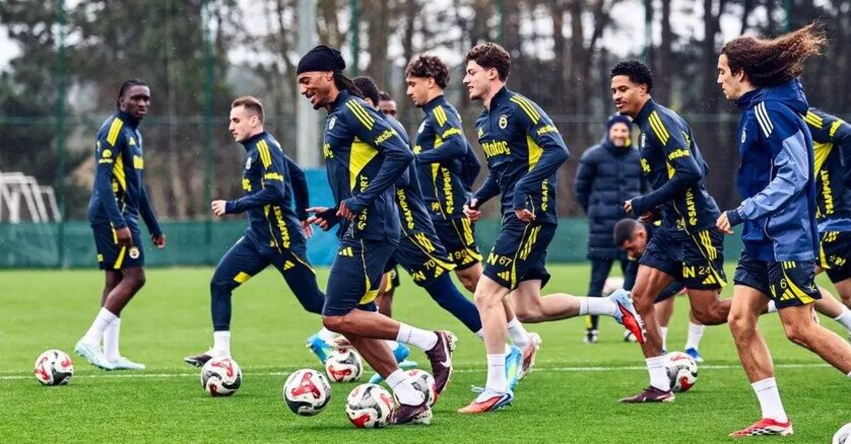 Nottingham Forest, Fenerbahçe'nin Archie Brown'u için 16 milyon Euro teklif etti