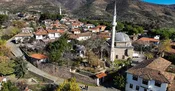 İzmir’in çok yakınında öyle bir köy var ki…