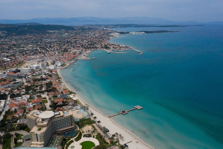 İzmir’in gözdesi Çeşme’de 6 arsa daha satışa çıkarıldı