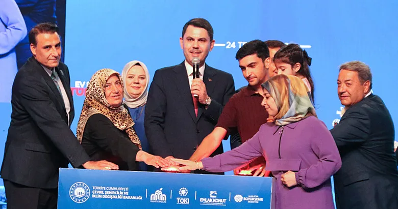 ‘500 bin yuvamız dimdik ayakta’