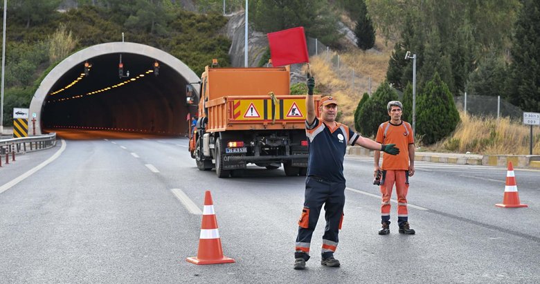 İzmir Bayraklı Tünellerinde yangın tatbikatı