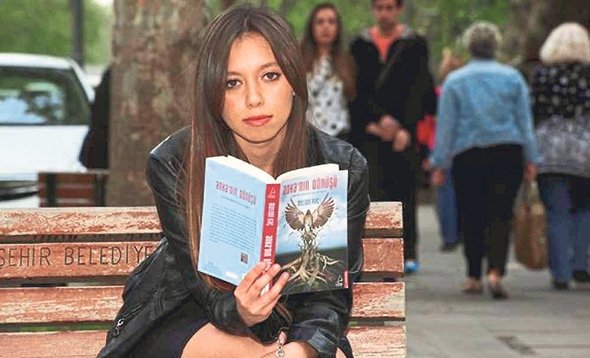 Melodi’nin hayalleri Hollywood kapısını açtı