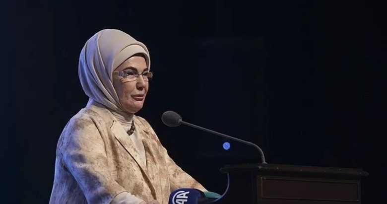 Emine Erdoğan: Türkiye’mizin yolu açık olsun