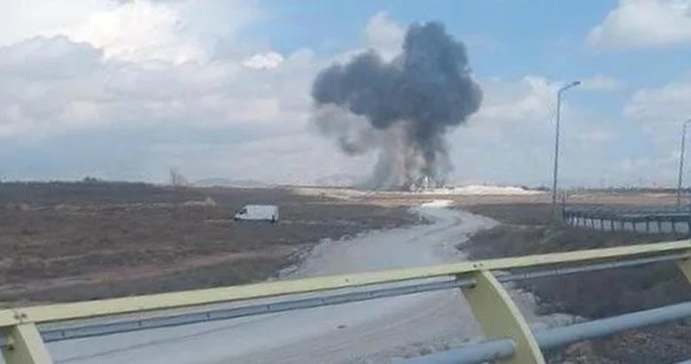 Konya’da eğitim uçağı düştü! Pilot kurtuldu şantiyede görevli bir asker şehit oldu