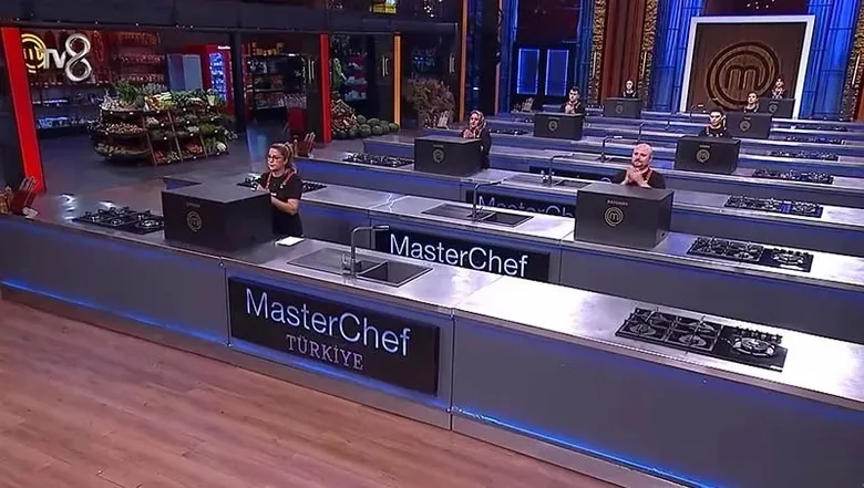 masterchefte-kim-elendi-iste-yarismaya-veda-eden-isim-1791179199039.jpeg