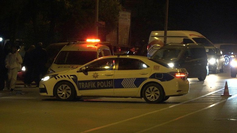 Denizli’de araba çarpan üniversiteli genç kızdan acı haber!