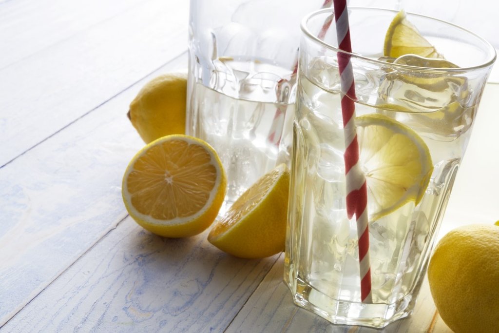 Limonu bu şekilde tükettiğinizde kanser ilaçlarından 10 kat daha etkili!