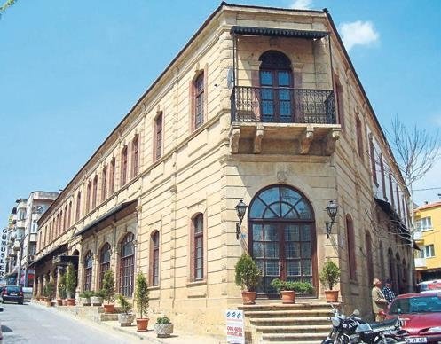 Zenginliğin sembolü aşıkların diyarı Uşak