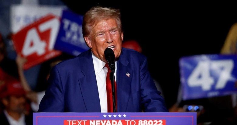 Trump’tan rakibi Harris’e destek mitingi düzenleyen Obama’ya hakaret