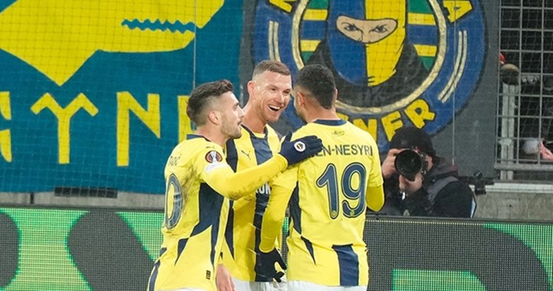 Fenerbahçe, golcüleriyle üst tura çıktı