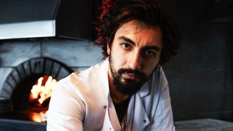 Umut Evirgen’den Serenay Sarıkaya paylaşımı geldi!