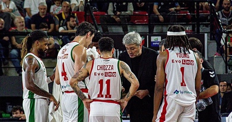 Petkim dışarıda Kaf-Kaf içeride