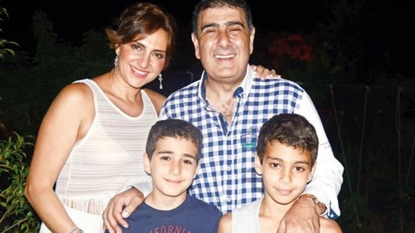 15 yıl evlat hasreti çekmişlerdi...Eda Özülkü ile Metin Özülkü’nün ikizleri koca delikanlı oldu!