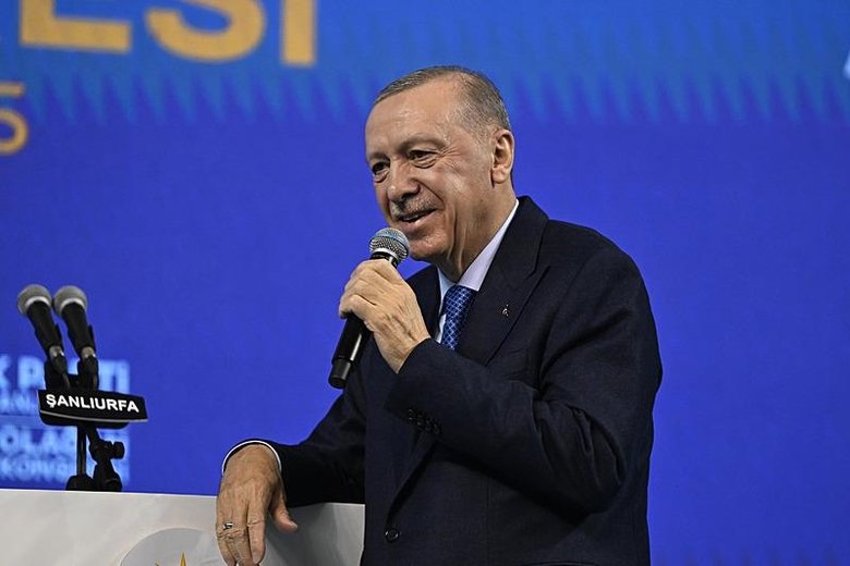 Başkan Erdoğan: Ya silah gömecekler ya da gömülecekler