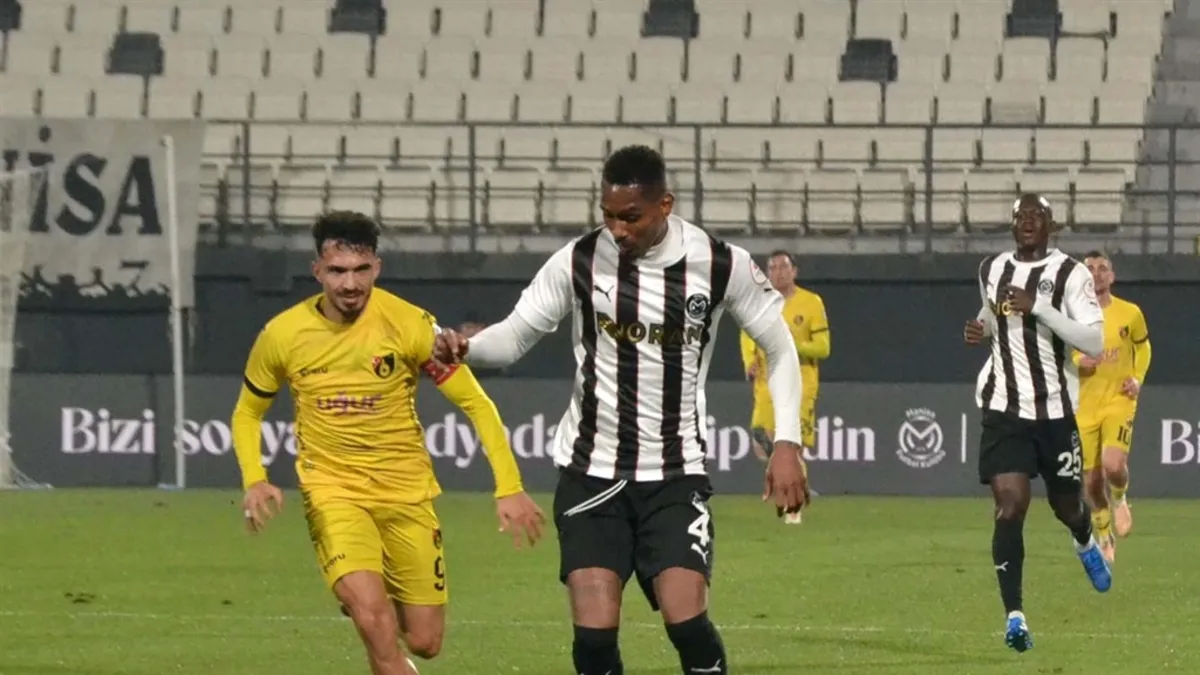 Manisa FK iç transferlerde işi bitirdi