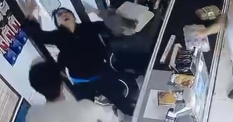 İş arkadaşına dehşeti yaşattı! Bodrum’da kadın çalışana saldırı anı kamerada