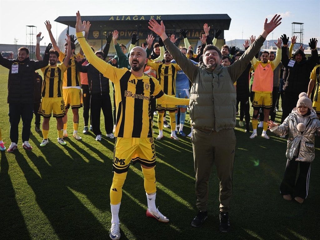 Aliağa FK şampiyonluk yolunda tam gaz