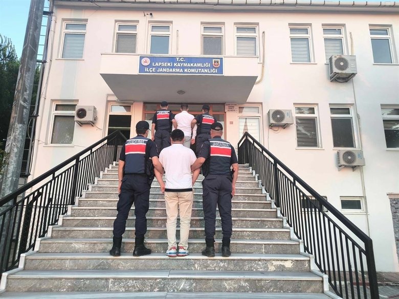 Tarım arazisinden başladı ormana kadar yayıldı! Yangının çıkış nedeni yine sigara izmariti çıktı