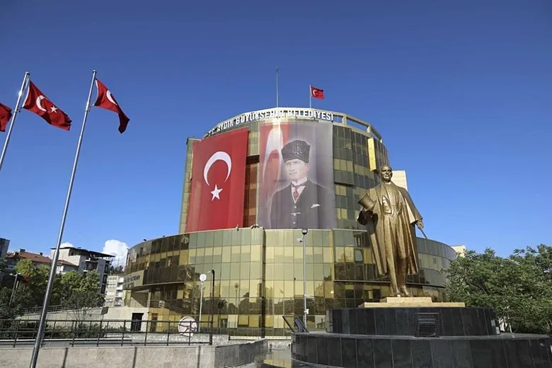 Ege’de belediyeler yarıştı! Zirvenin sahibi o il oldu...