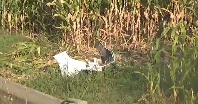 Çanakkale’de otomobil tarlaya devrildi: Anne kız hayatını kaybetti