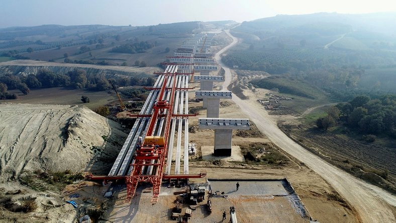 İstanbul-Bursa-İzmir otobanın 29 Ekim’de tamamıyla açılıyor