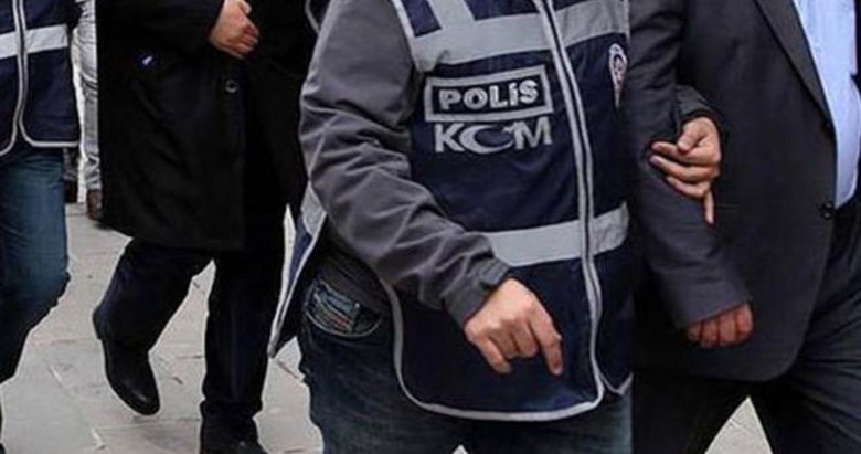 İzmir’de FETÖ’nün kripto yapılanmasında 48 tutuklama