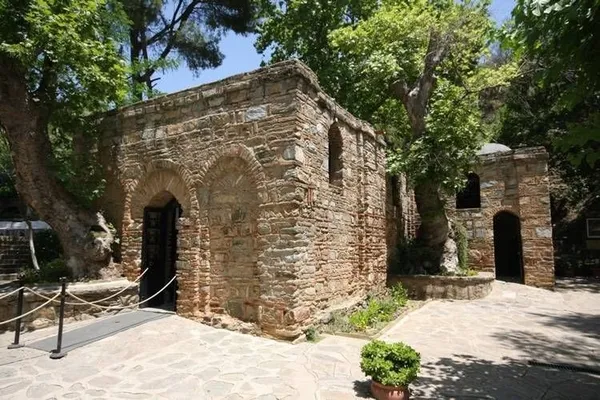 izmirde-meryem-ana-evine-nasil-gidilir-1782983011033.jpeg