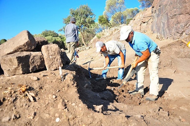 Manisa’da 2 bin 700 yıllık geçmiş keşfedildi