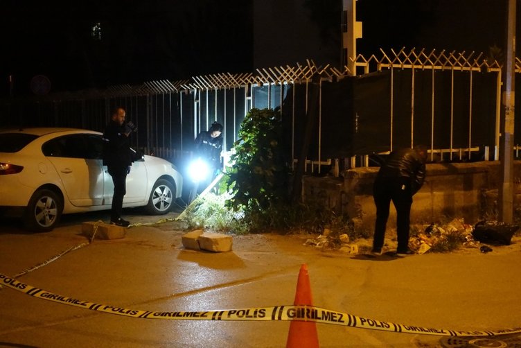İzmir’de NATO lojmanlarına pompalı tüfekle ateş açıldı