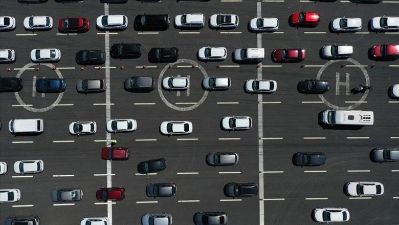 İzmir’de trafiğe kayıtlı kaç araç var? Yüzde 4,5 artış oldu