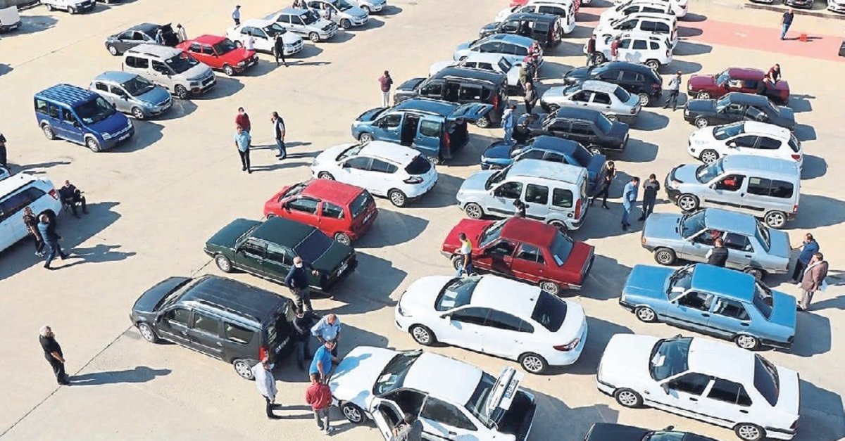 İkinci el arabada bahar rüzgarı