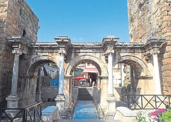 Yeryüzündeki cennet Antalya