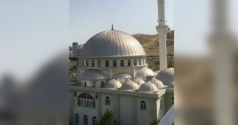 İzmir’deki camilerden yapılan korsan müzik yayınını 30 kişilik özel ekip araştırıyor