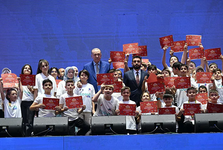 Başkan Erdoğan: Gençlerimizi asla yem ettirmeyiz
