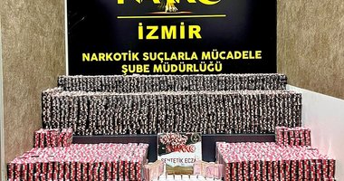 İzmir’de uyuşturucu tacirlerine darbe! Onbinlerce hap ele geçirildi