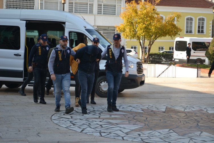 Aydın’daki ATM şebekesi Afyonkarahisar’da yakayı ele verdi
