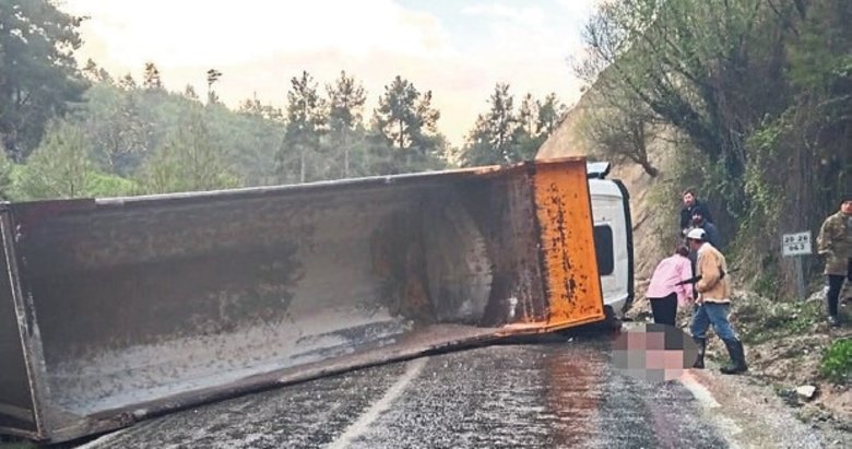 Kaygan yol can aldı