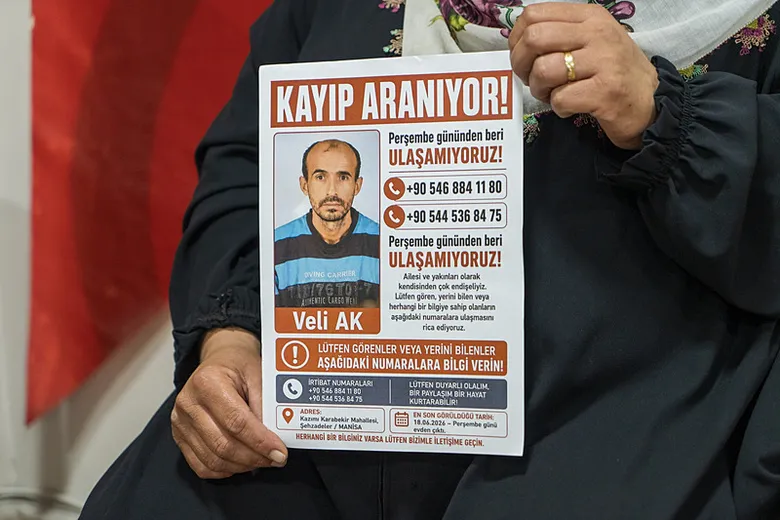 manisada-veli-ak-ben-gidiyorum-diyerek-evden-cikti-gunlerdir-haber-alinamiyor-ailesi-her-yerde-onu-ariyor-1782377070904.png