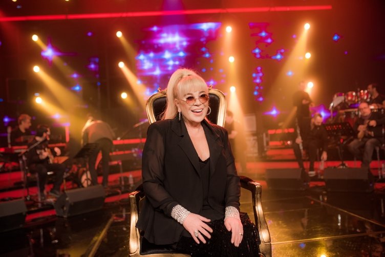 Zerrin Özer’den yeni haber geldi! İşte ünlü şarkıcının son sağlık durumu...