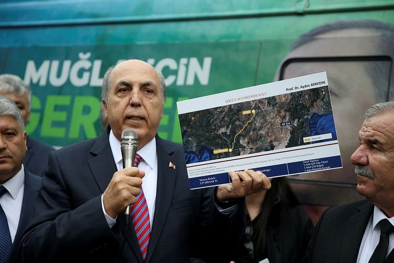 AK Parti’nin Muğla adayı Ayaydın, ilçe ziyaretlerini sürdürüyor