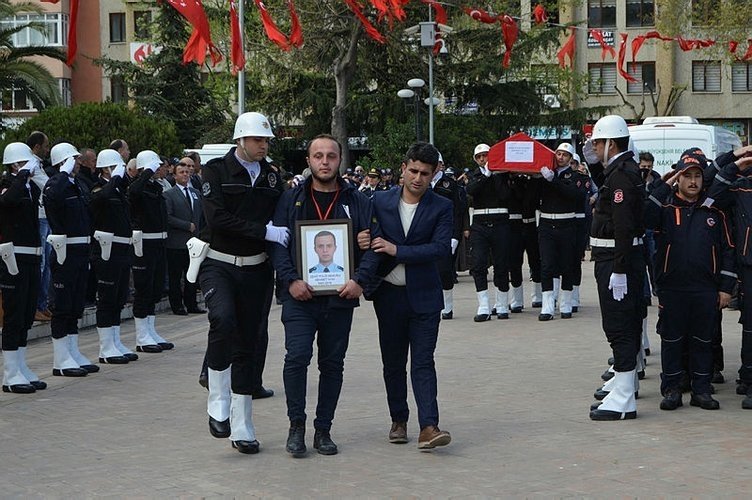 Trabzon Maçka’da şehit düşen polis memuru Mehmet Ayan için tören düzenlendi