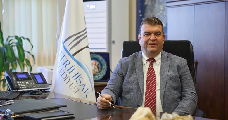 Başkan Yetişkin anne acısı ile sarsıldı