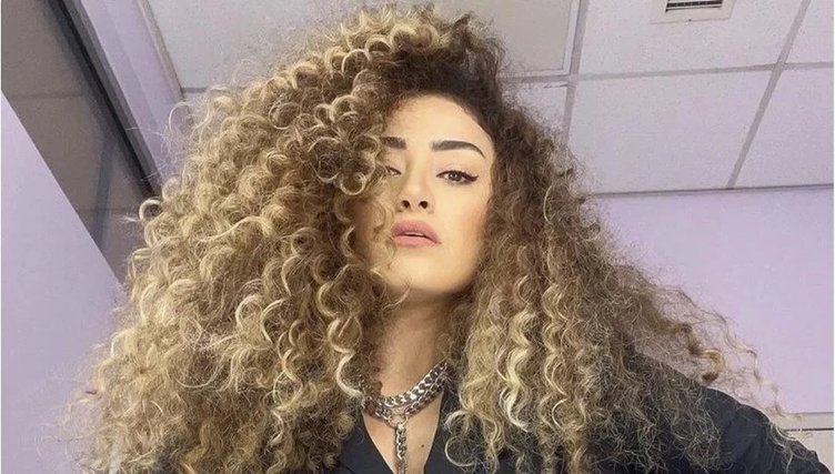 İbrahim Tatlıses’in kızı Dilan Çıtak’tan polis memuruna sert sözler: Seni yerler koçum! Ne olacağını sanıyorsun delikanlı?